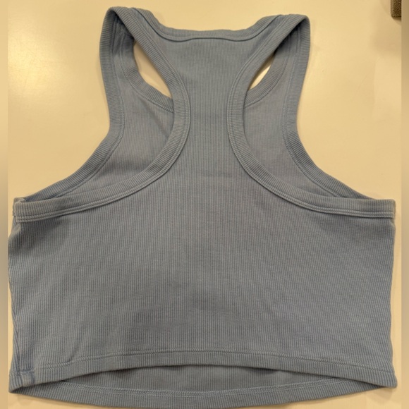 LIKE NEW- Alo Aspire Tank in Seashell Blue (S) - Picture 7 of 8